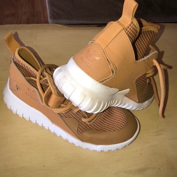 adidas Shoes - Adidas Tubular